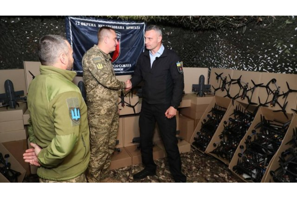 "Чорні Запорожці" отримали від громади Києва майже 5 тисяч безпілотників