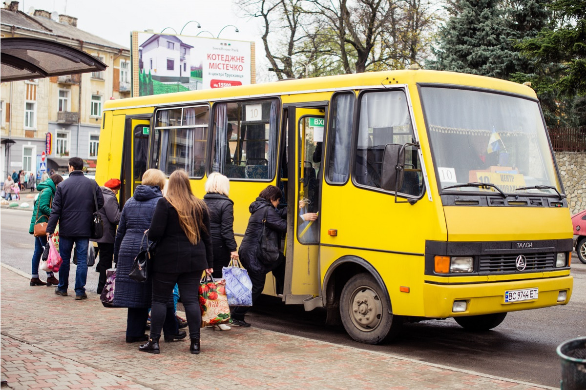 В Яготині через COVID-19 посилюють протиепідемічні заходи у громадському транспорті
