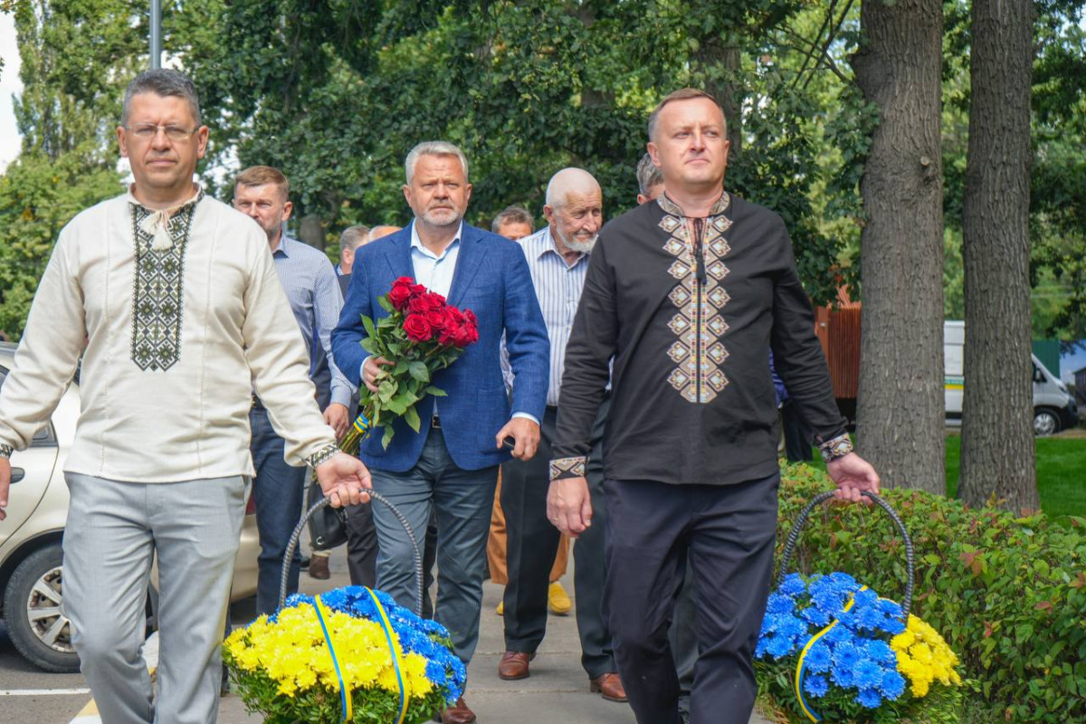 Відлік довжиною у століття: групі компаній «ЮТЕМ» виповнилося 100 років