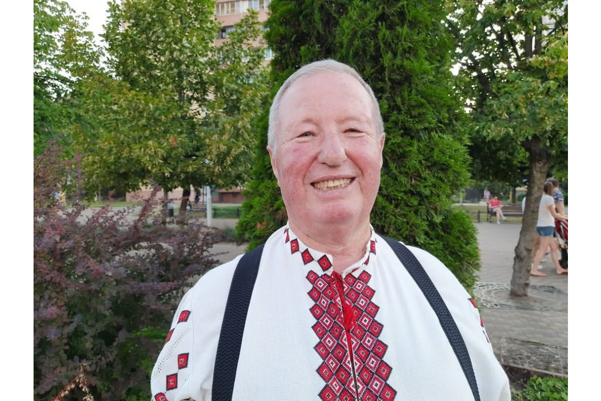 Керівник хору "Вишневий дзвін" Олександр Крижанівський: Ми беремо участь у благодійних заходах, спрямованих на допомогу ЗСУ