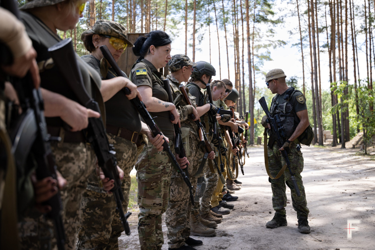 "Бучанські відьми" - жінки, які тримають небо над Київщиною (ФОТО)