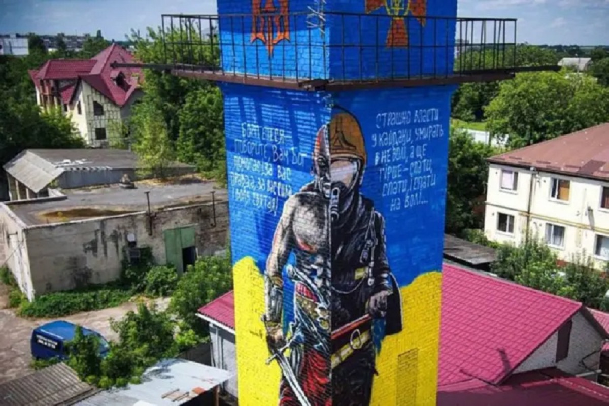 До реєстру рекордів України увійшов мурал на будівлі пожежної частини Бородянки (ВІДЕО)