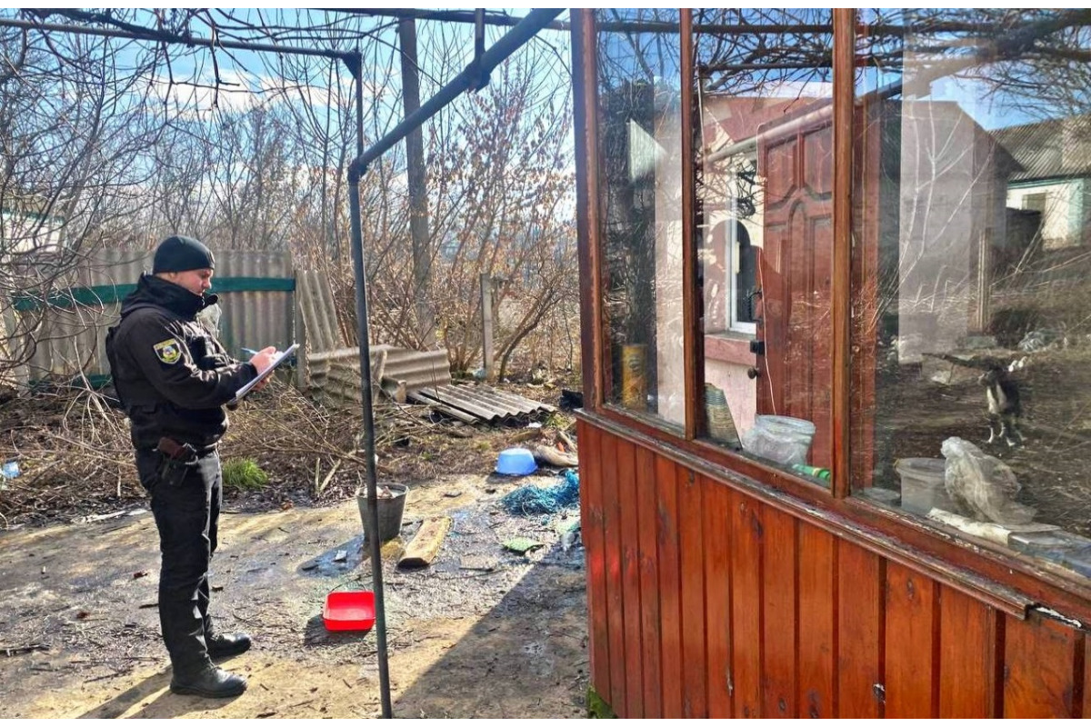 На Київщині у приватному будинку чоловік виявив тіло сусіда