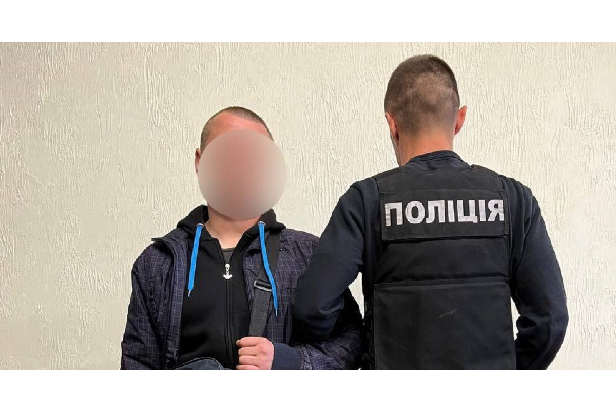Правоохоронці Броварщини спіймали чоловіка, який вкрав інструменти для стрижки волосся