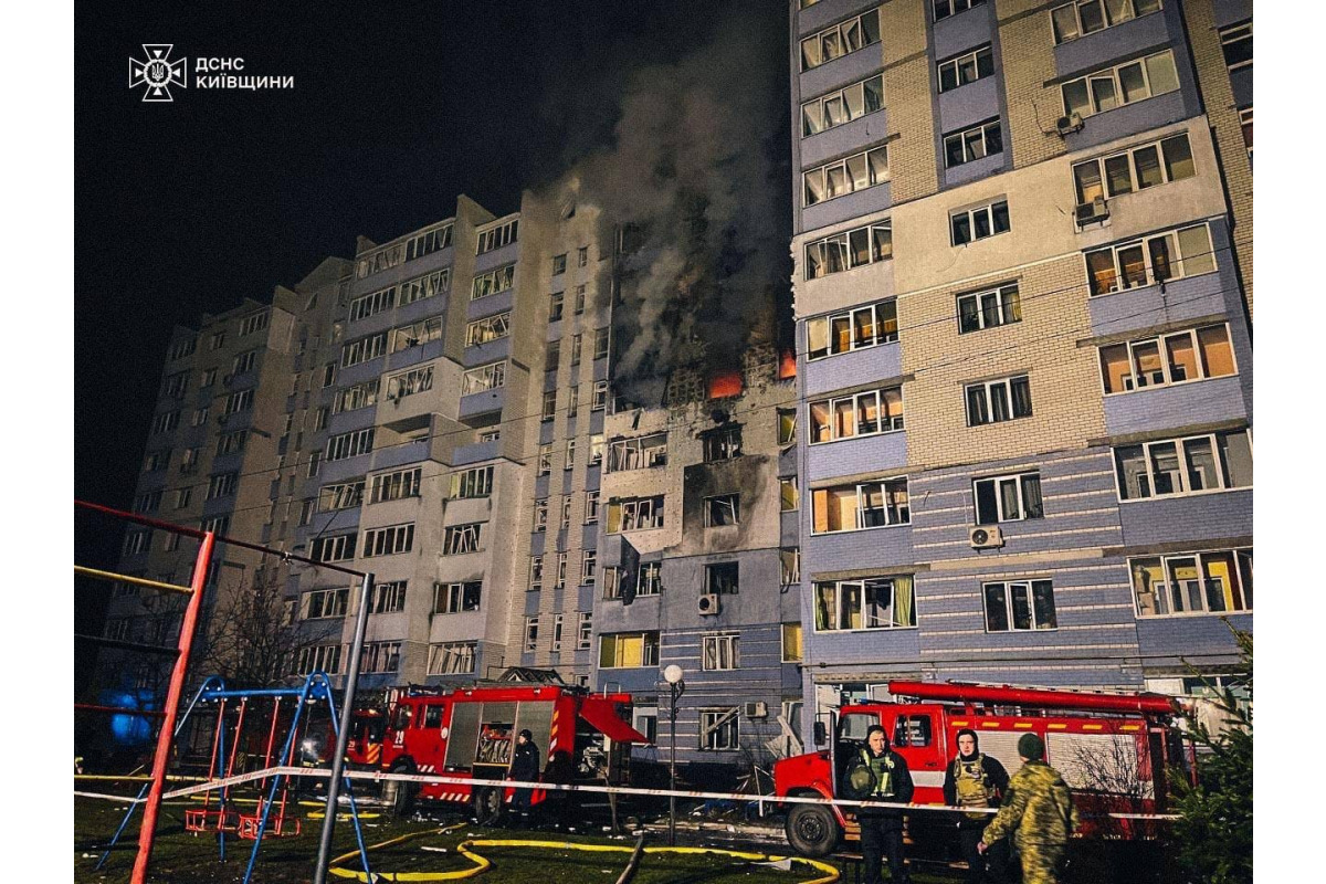 Декілька осіб загинуло на Київщині унаслідок удару російських БпЛА (ФОТО)