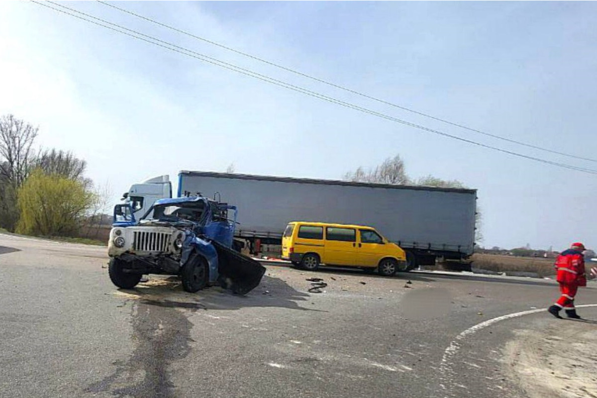 Не надав перевагу в русі: на Бориспільщині у ДТП загинув чоловік (ФОТО)