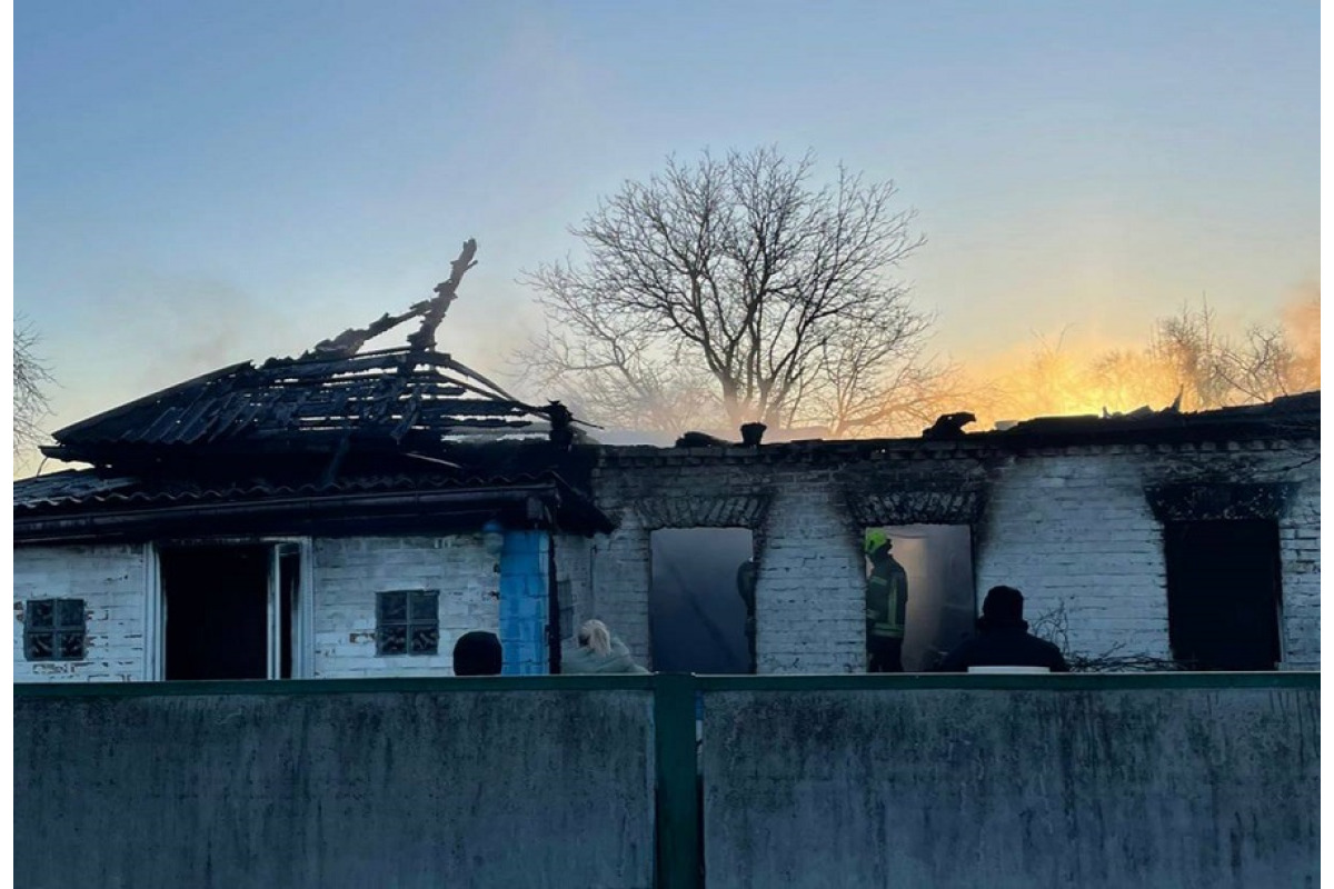 На Броварщині через несправну піч загорівся будинок: загинула літня жінка