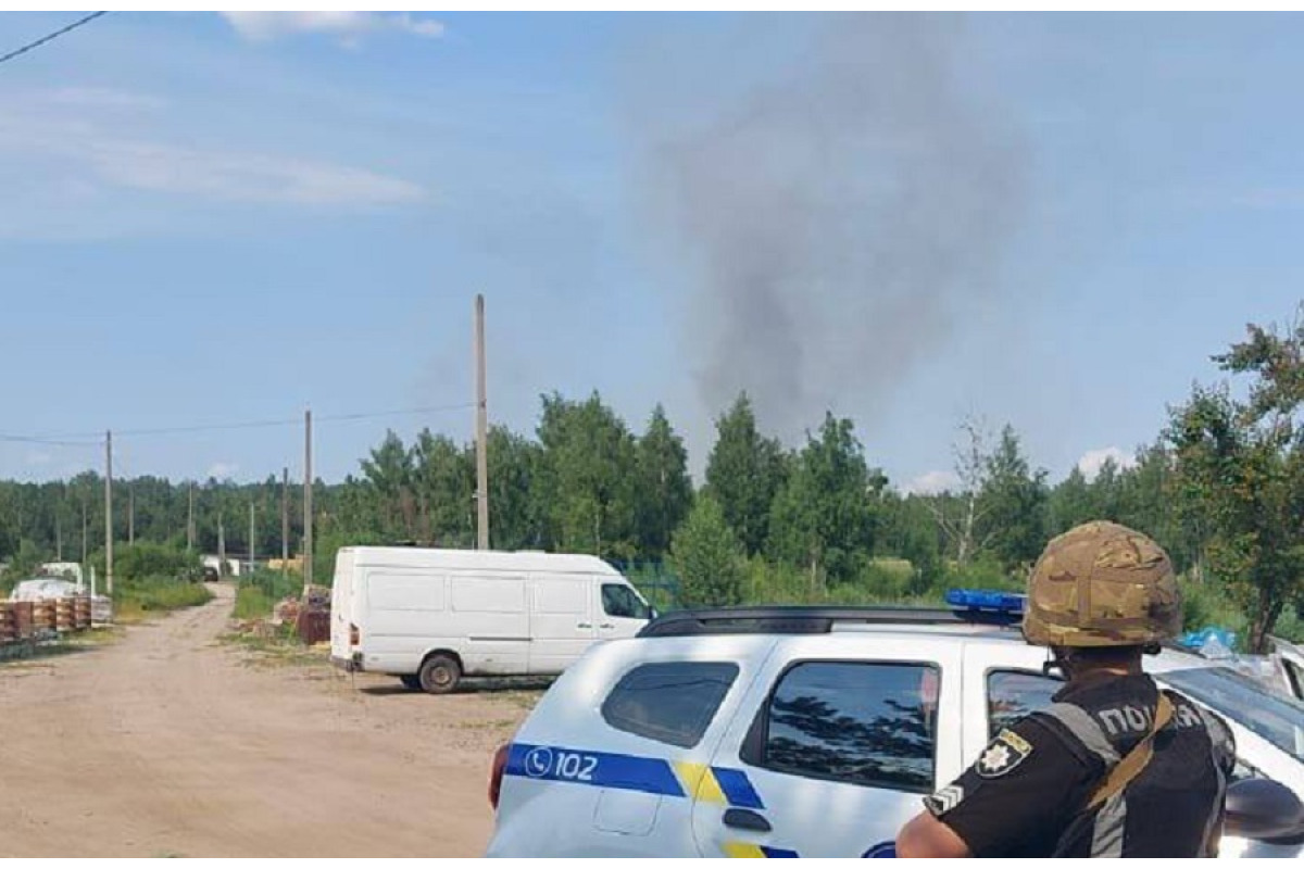 Через ракетний обстріл на Бучанщині сталась масова детонація ворожих боєприпасів