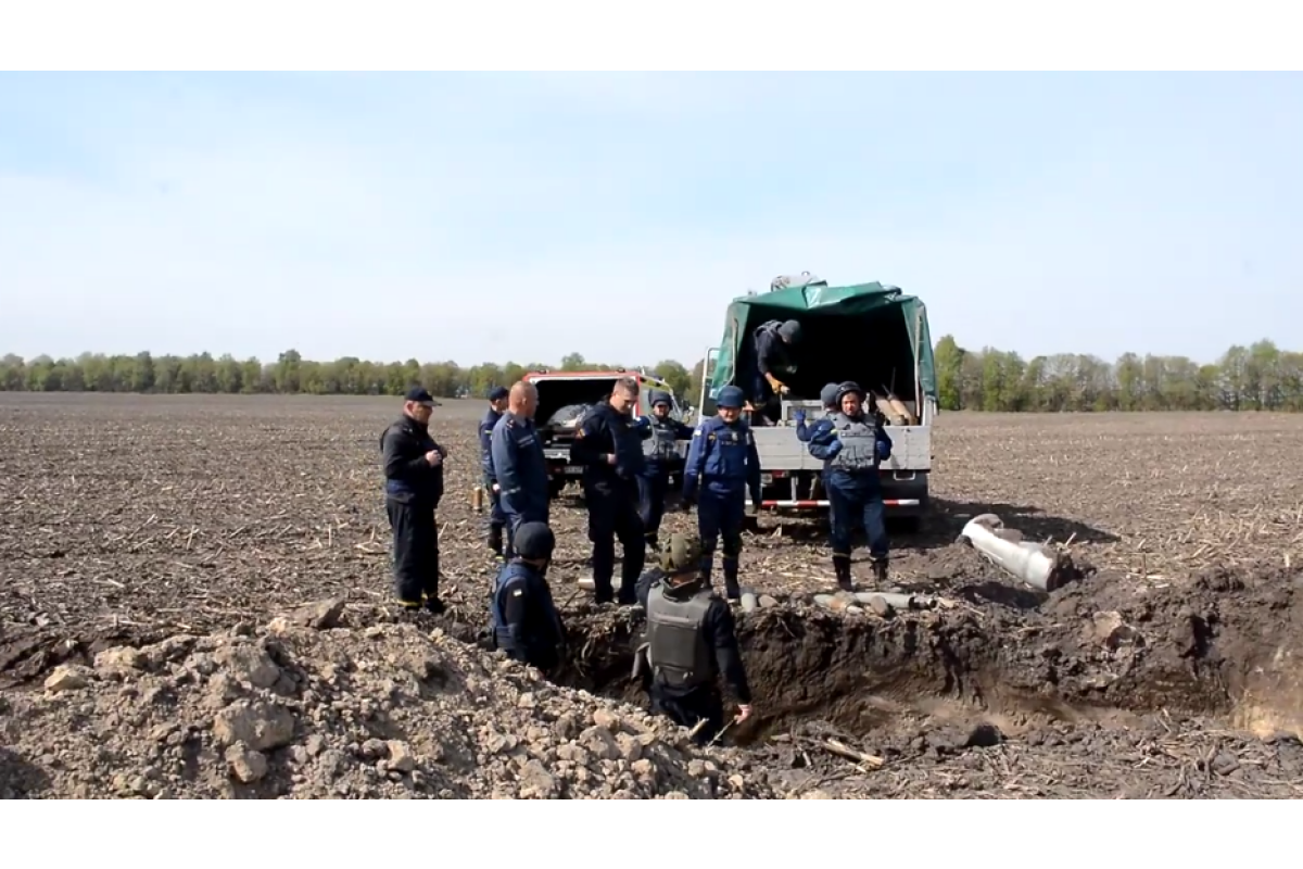 На Броварщині піротехніки знешкодили 500-кілограмову російську авіабомбу
