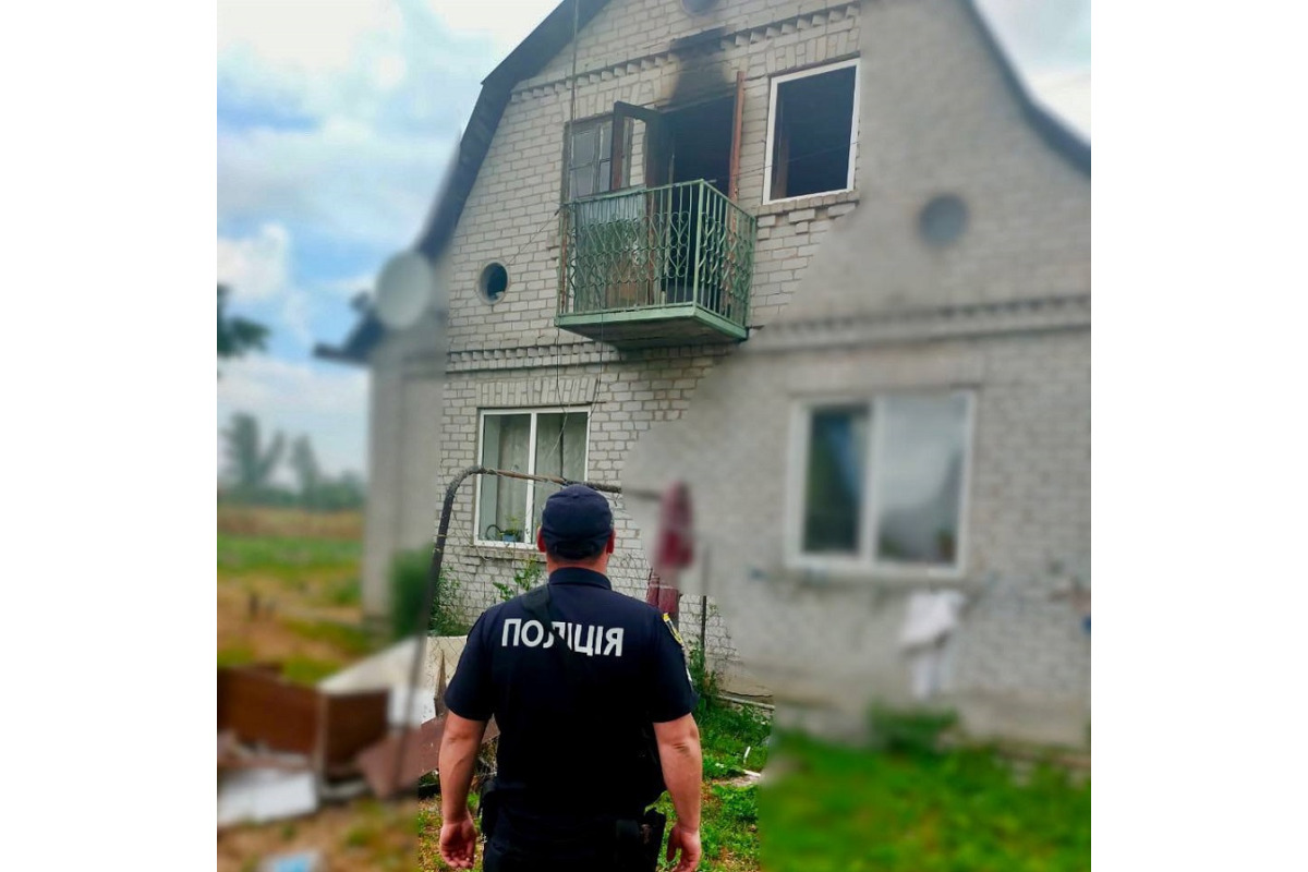 Неповнолітній хлопець отруївся чадим газом під час пожежі на Броварщині