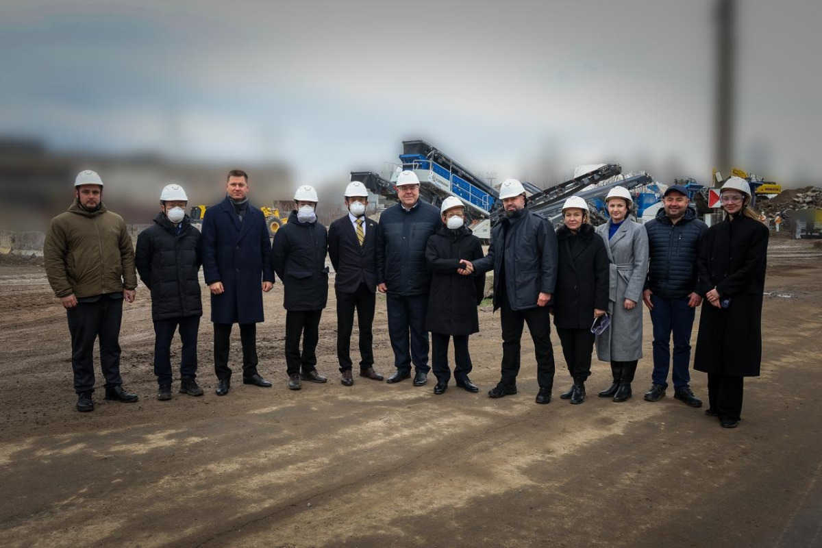 Посол Японії та представники JICA ознайомилися з відбудовою Бородянки та підтримкою екопроєктів на Київщині