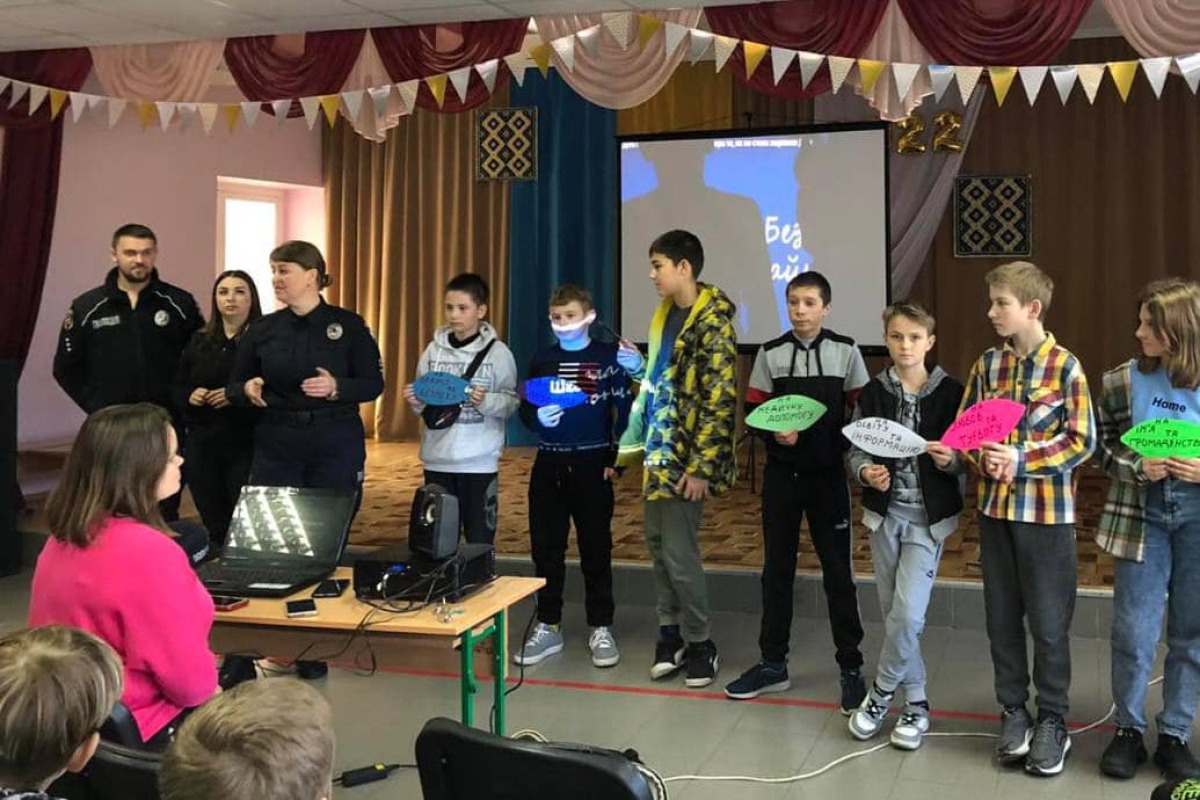 Правоохоронці Броварщини  провели школярам корисний захід