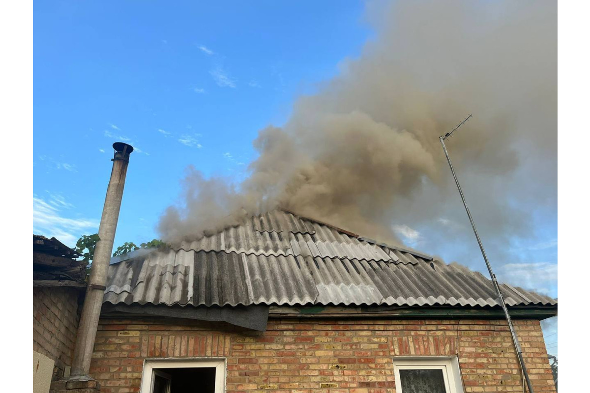 У Броварах горів житловий будинок (ФОТО)