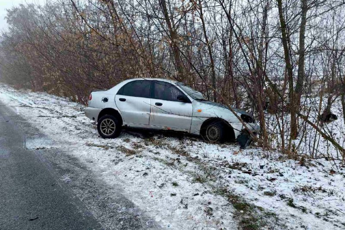 Виїхав на зустрічну смугу: на Броварщині водій легковика спричинив ДТП (ФОТО)