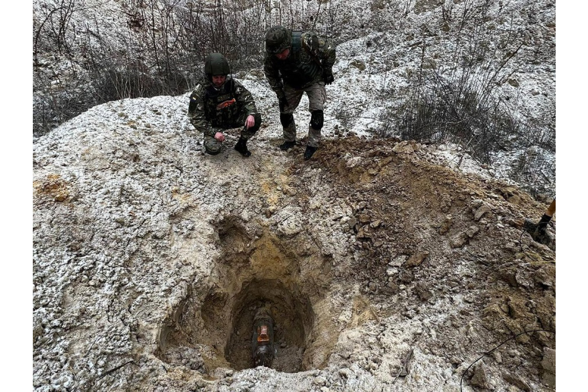 На полігонах Київщини вибухотехніки знищують російські боєприпаси (ФОТО, ВІДЕО)