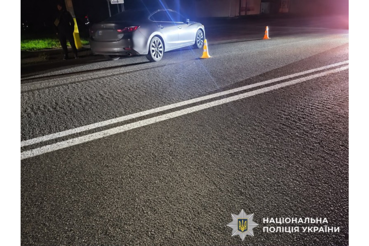 На Київщині водій Mazda збив чоловіка на пішохідному переході