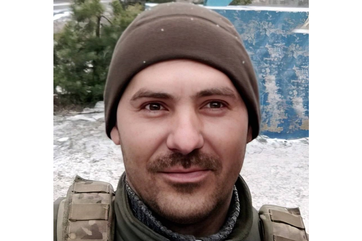 Завтра Макарів попрощається із полеглим на війні воїном Андрієм Сомком