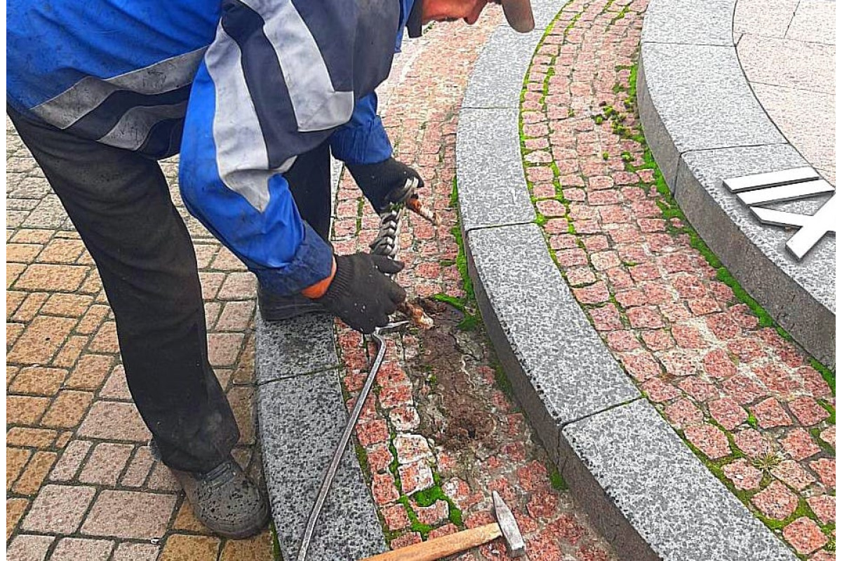 Із сонячного годинника в Броварах прибрали назву білоруського міста