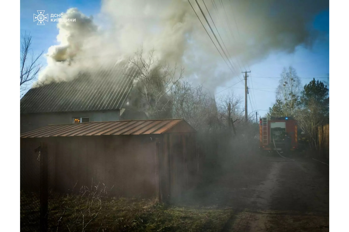 Під час гасіння пожежі на Бучанщині виявлено тіло загиблого чоловіка