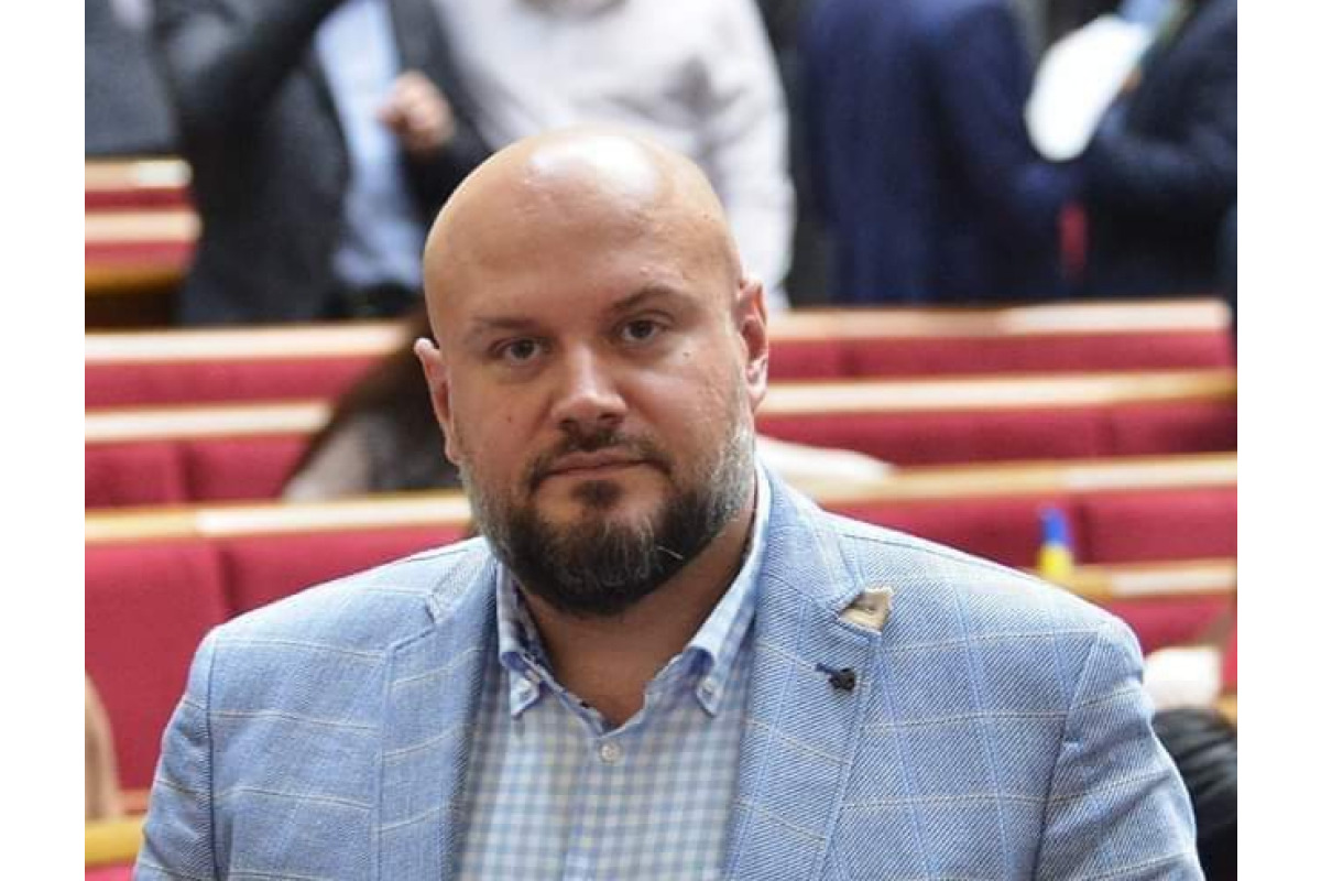 Коли депутатство не заважає волонтерству: що зробив Олександр Горобець за рік війни