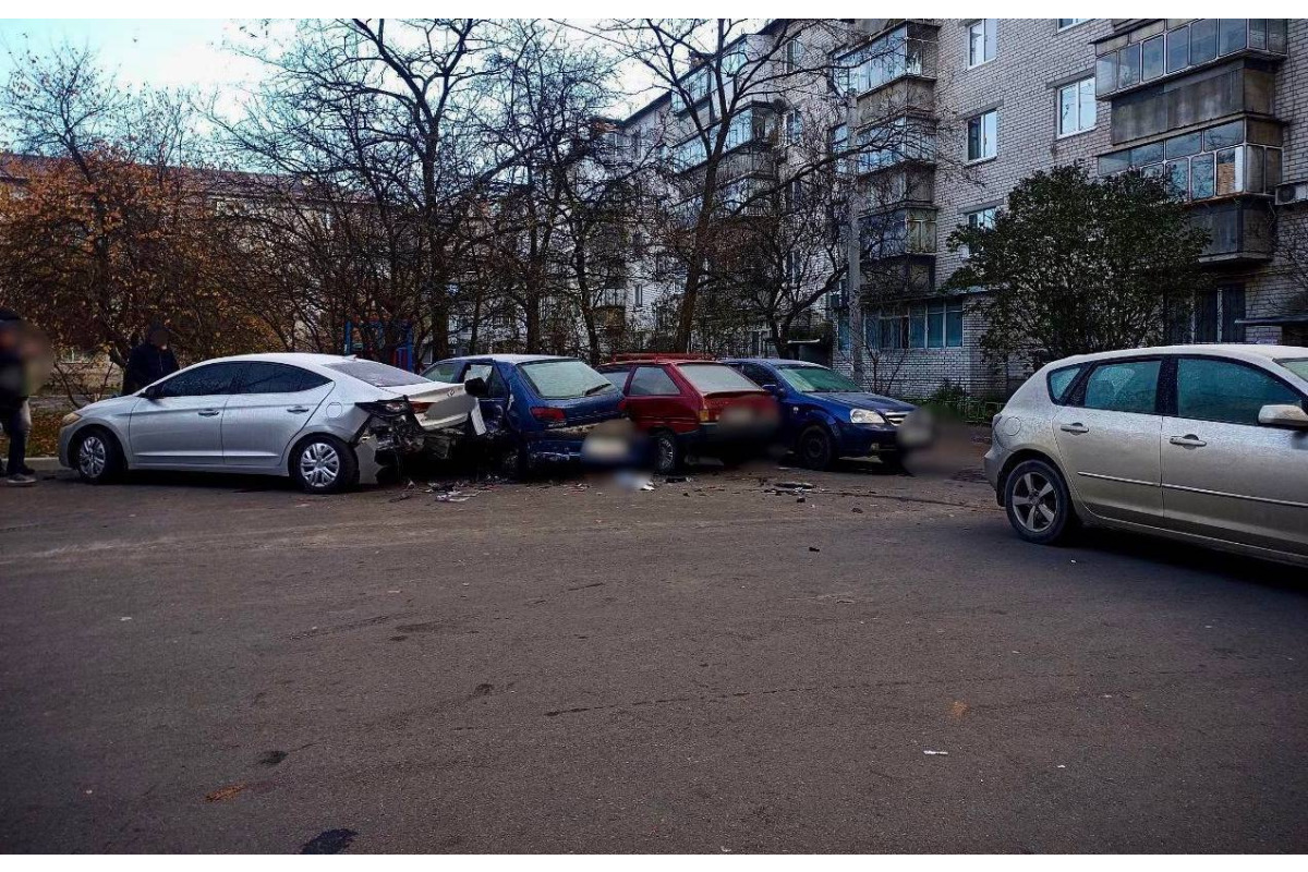 П'яний водій у Броварах протаранив п'ять автомобілів