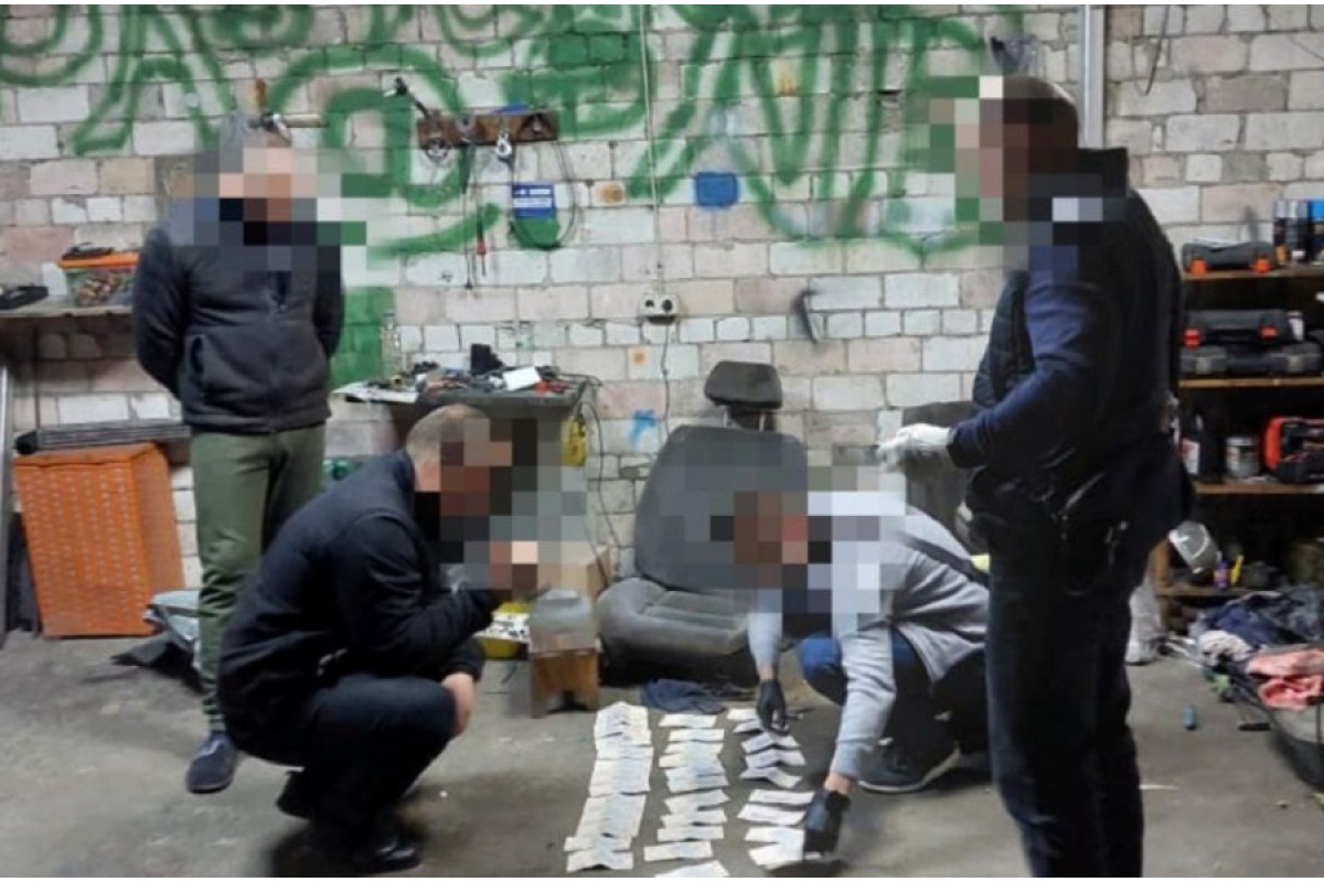 На Київщині затримали працівника судової охорони за вимагання 7 тис дол