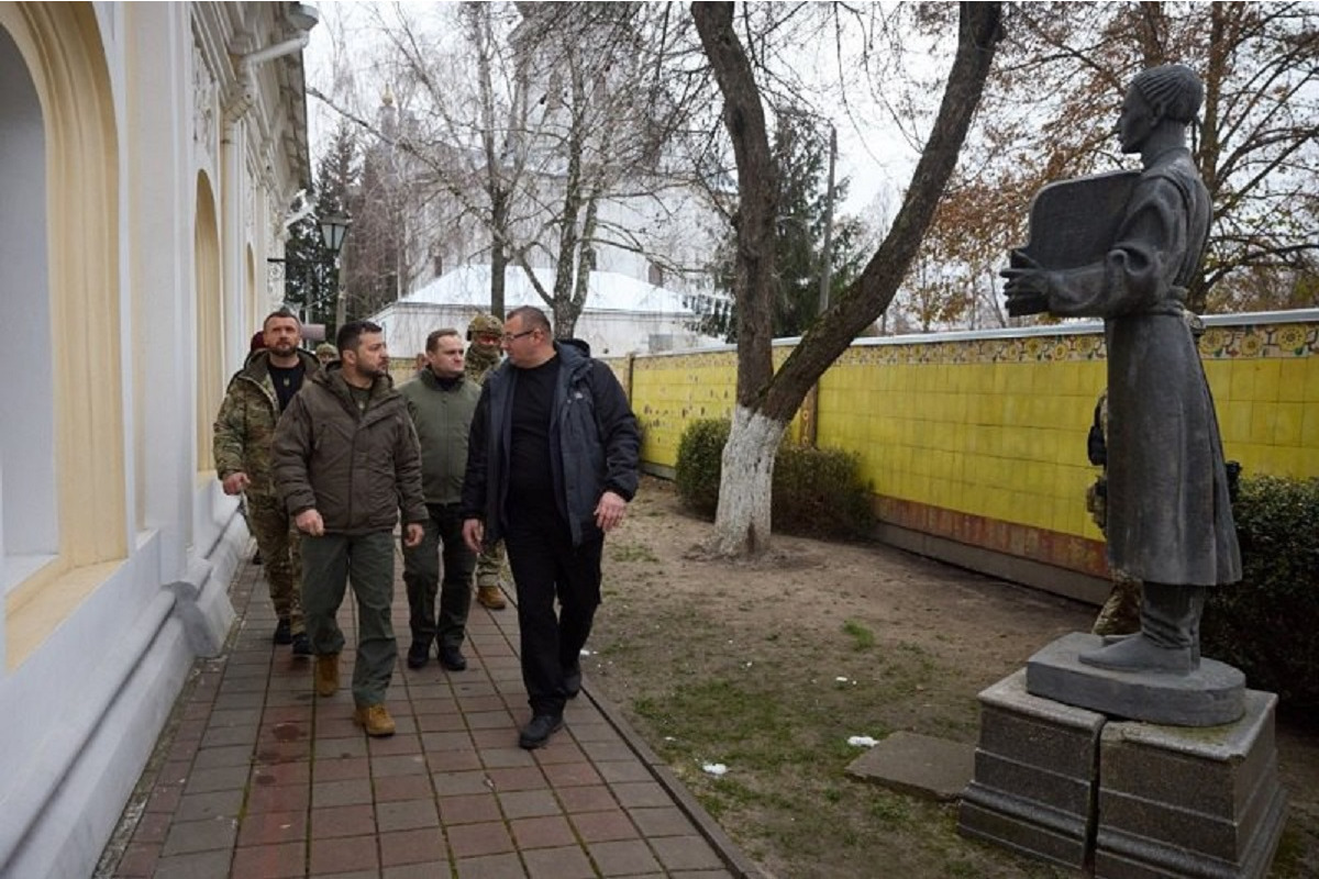 Президент Зеленський відвідав Меморіальний музей Григорія Сковороди у Переяславі