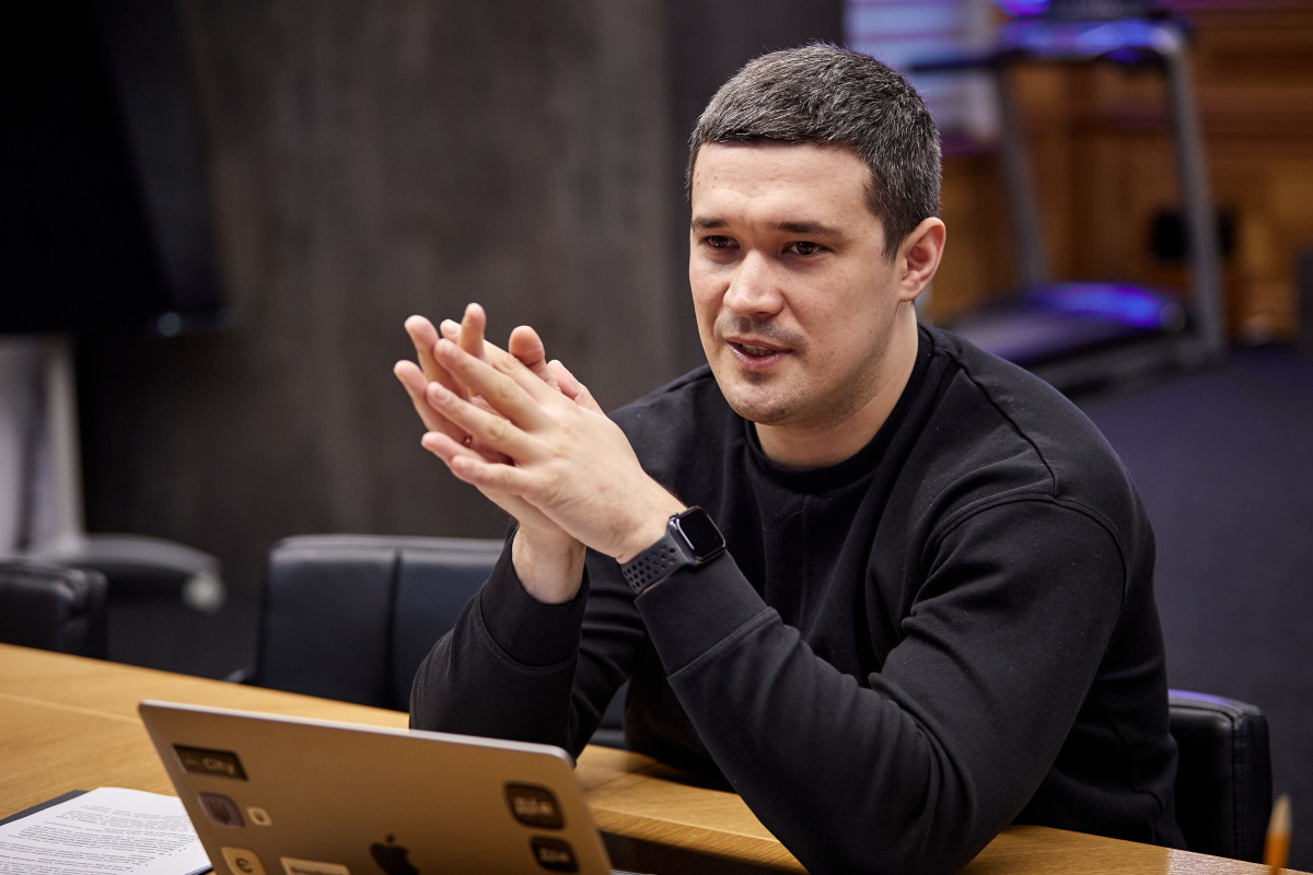 Міністр Федоров заявив про масштабну кібер-атаку на основні інформаційні ресурси України