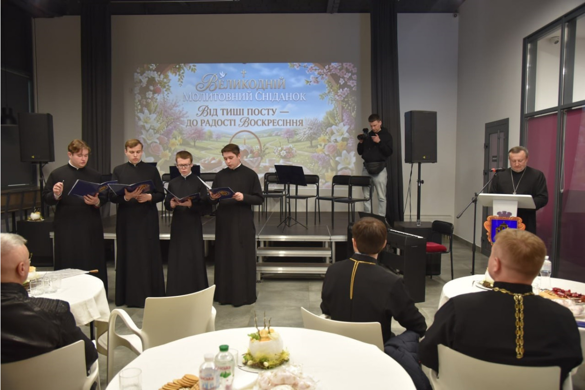 У Броварах напередодні Великодня провели молитовний сніданок (ВІДЕО)