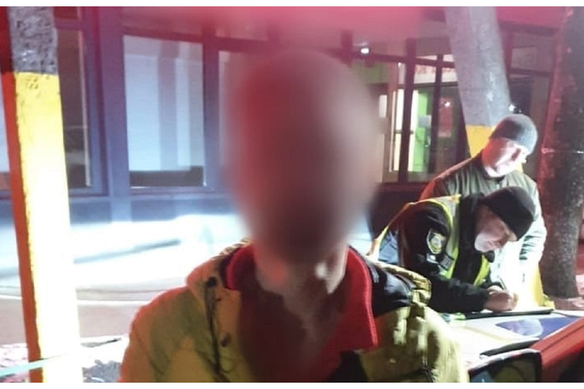 У Зазимській ОТГ п’яний водій на Renault Megane намагався втекти від правоохоронців