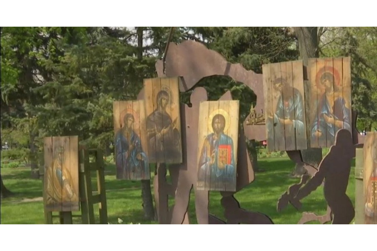 У Білій Церкві влаштували виставку ікон на ящиках від набоїв