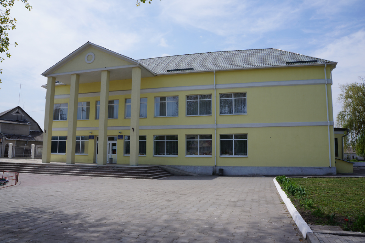 Директор Рокитнянського будинку культури Олена Горова:  Усі клубні установи у нас стали волонтерськими центрами