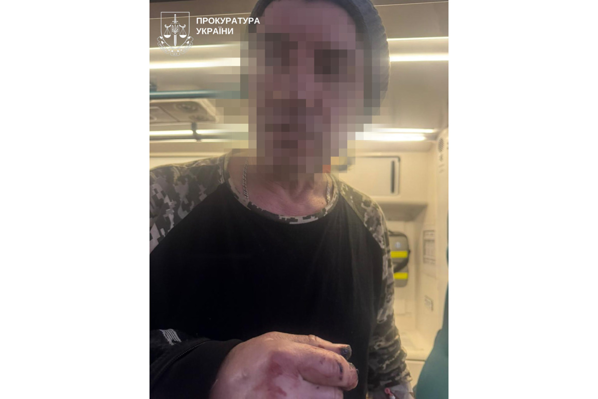 На Броварщині чоловік зарізав співмешканку під час сварки та викинув на сусідський город (ФОТО)