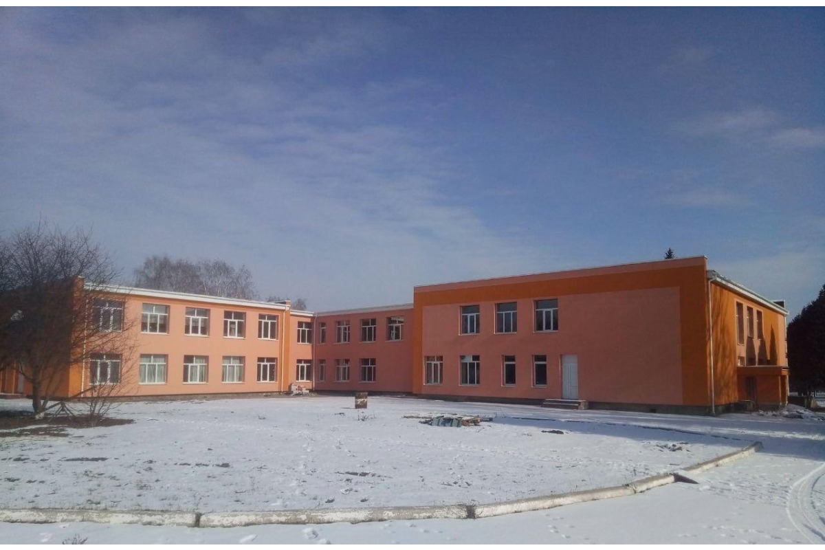 У Лукашах на Броварщині триває капітальний ремонт освітнього закладу