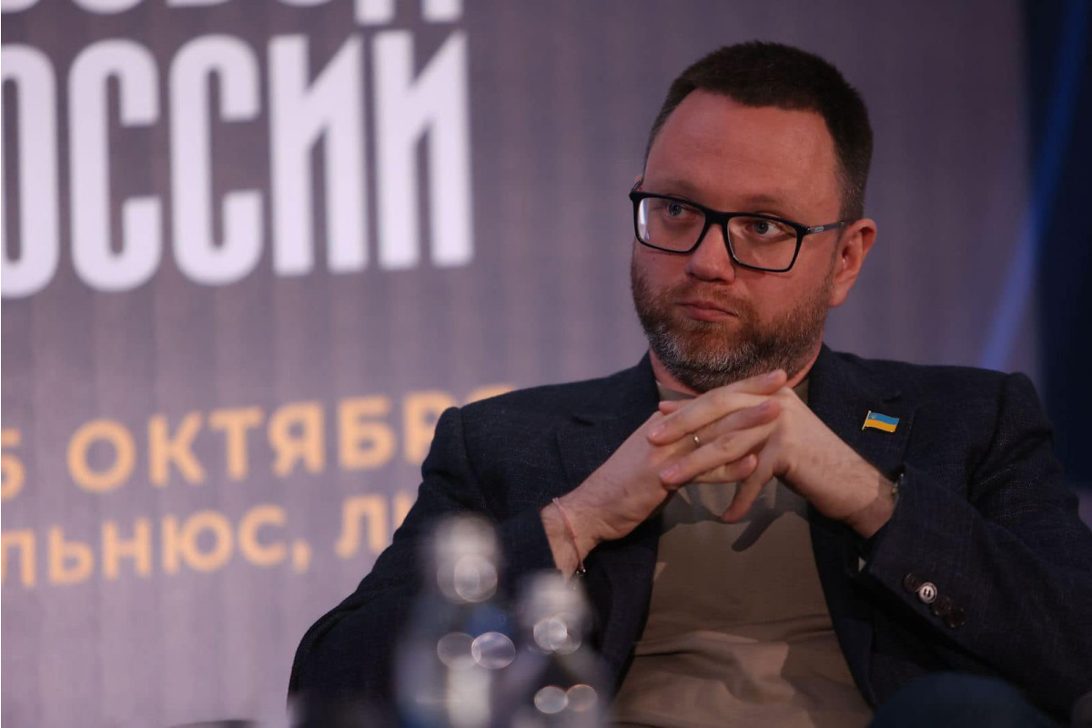 Замість проблем округу нардеп від Київщини зайнявся геополітикою