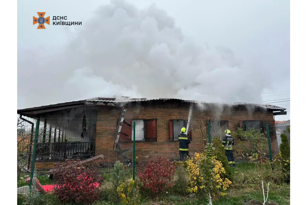 В охопленому вогнем будинку постраждала мешканка Вороньківської ТГ