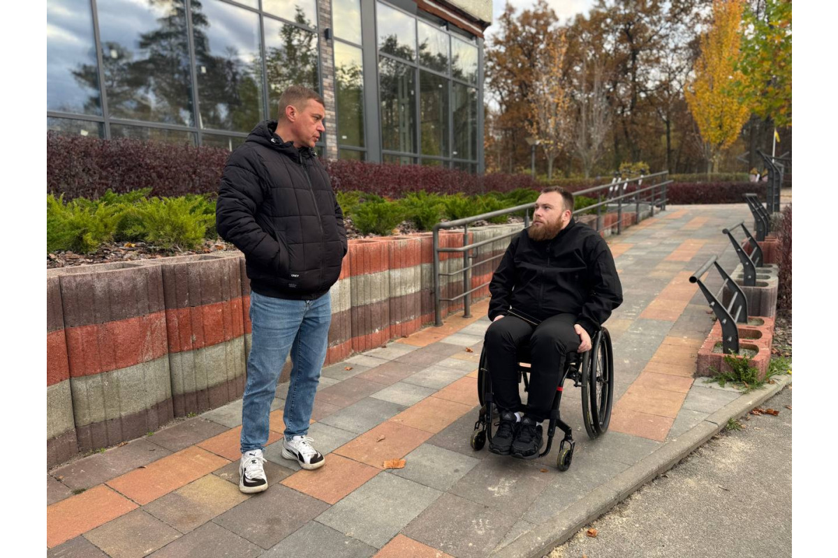 У Бучі перевірили міські локації на доступність для маломобільних людей