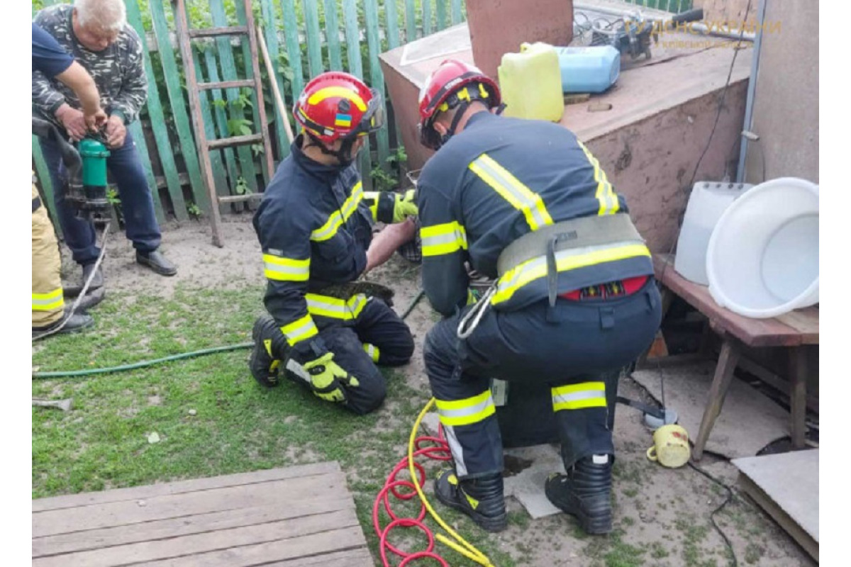 На Білоцерківщині чоловік  загинув від падіння металевої бочки вагою 2,5 тонни