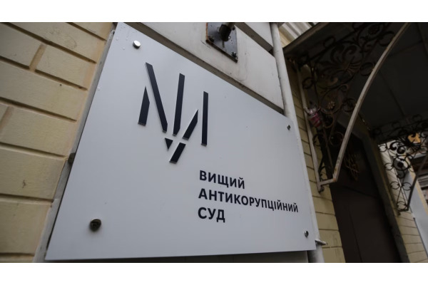 "Шукайте 20 мільйонів застави або ідіть під варту" - антикорупційні прокурори оголосили умови екскерівнику Київщини Володіну