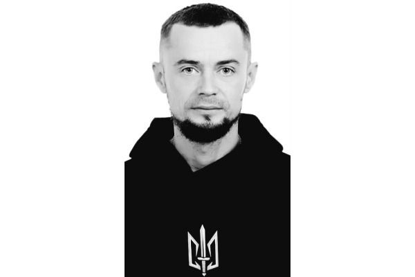 В Ірпінь "на щиті" повертається воїн Максим Іваненко