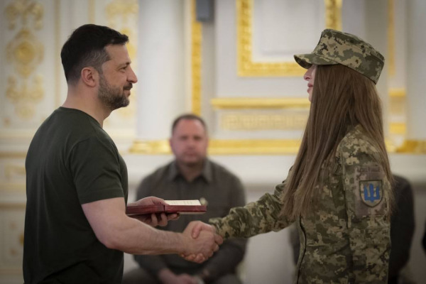 Захисницю з Бучі Валерію Гордієнко нагороджено орденом "За мужність"
