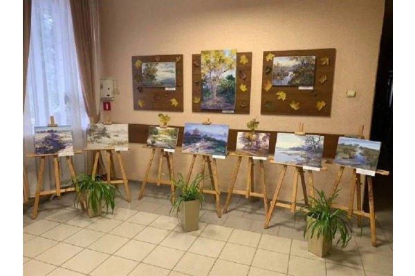 В Ірпінській громаді відкрилася виставка живопису «Фарби осені»