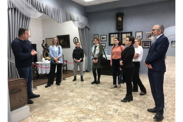 Консул Республіки Польща у Києві Яцек Ґоцловскі та віцеконсул Анна Бабяк-Овад  завітали до Ірпеня