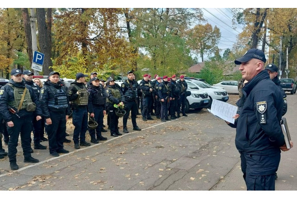 Поліція посилила безпекові заходи в Бучі, Ірпені та Вишневому (ФОТО)