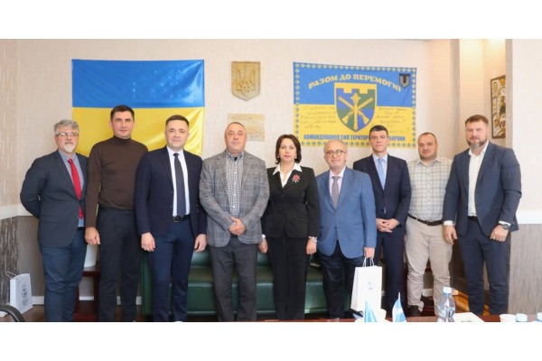 Грецька делегація відвідала Київщину: обговорили відновлення укриттів та розширення бізнес-співпраці