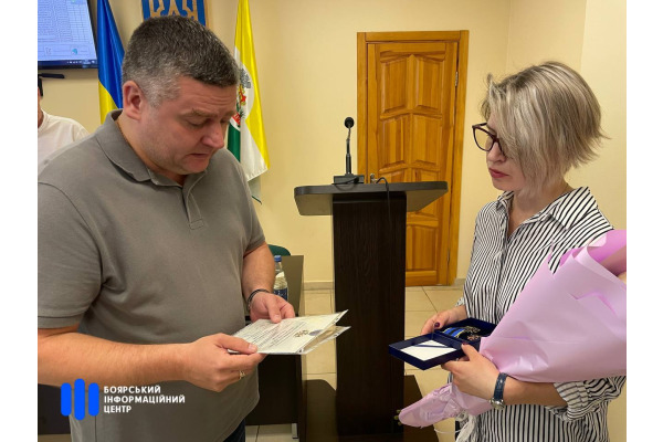 У Боярці рідним загиблих захисників вручили нагороди від Головнокомандувача ЗСУ