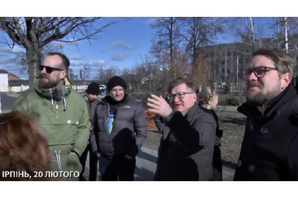 До міста-героя Ірпеня завітали парламентарі з Чехії (ВІДЕО)