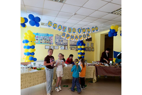 Школярі Блиставиці зібрали кошти на підтримку ЗСУ