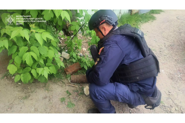 У Броварах біля гаража знайшли артилерійський снаряд