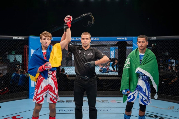 Білоцерківець став срібним призером на чемпіонаті світу зі змішаних єдиноборств ММА